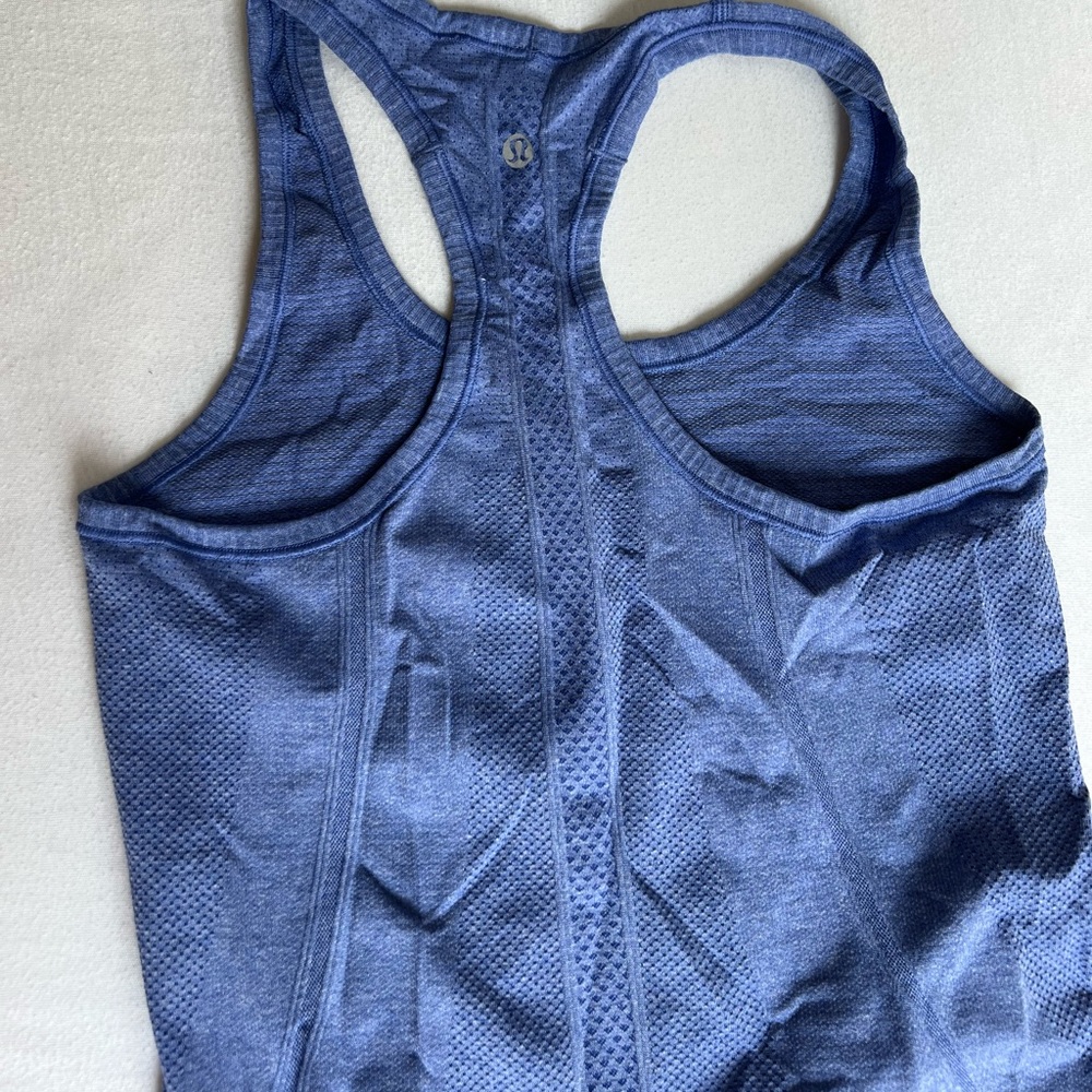 lululemon tank top size 4